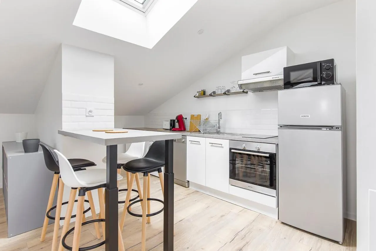 Gambetta402 Cahorscitystay דירה קאור